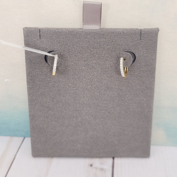 Kendra Scott Janelle Huggie Earrings - Picture 1 of 11